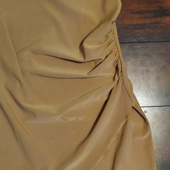 Rosée High-Low Strapless Dress - Picture 3 of 5